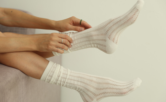 Schuhe und Socken regelmäßig wechseln