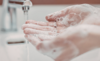 Gründliches Händewaschen