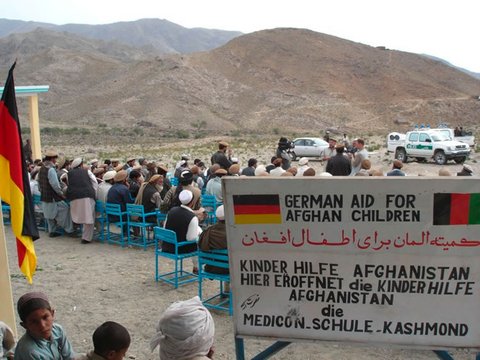 Eröffnung MEDICON Schule Kashmond mit Kinderhilfe Afghanistan